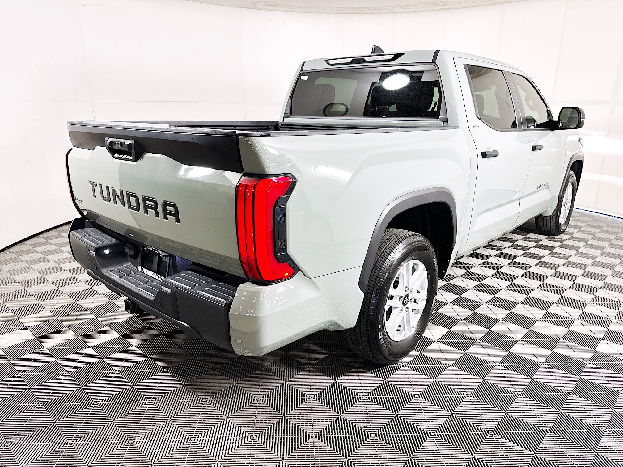 Used 2025 Toyota Tundra SR5 w/ SR5 Convenience Package image 3
