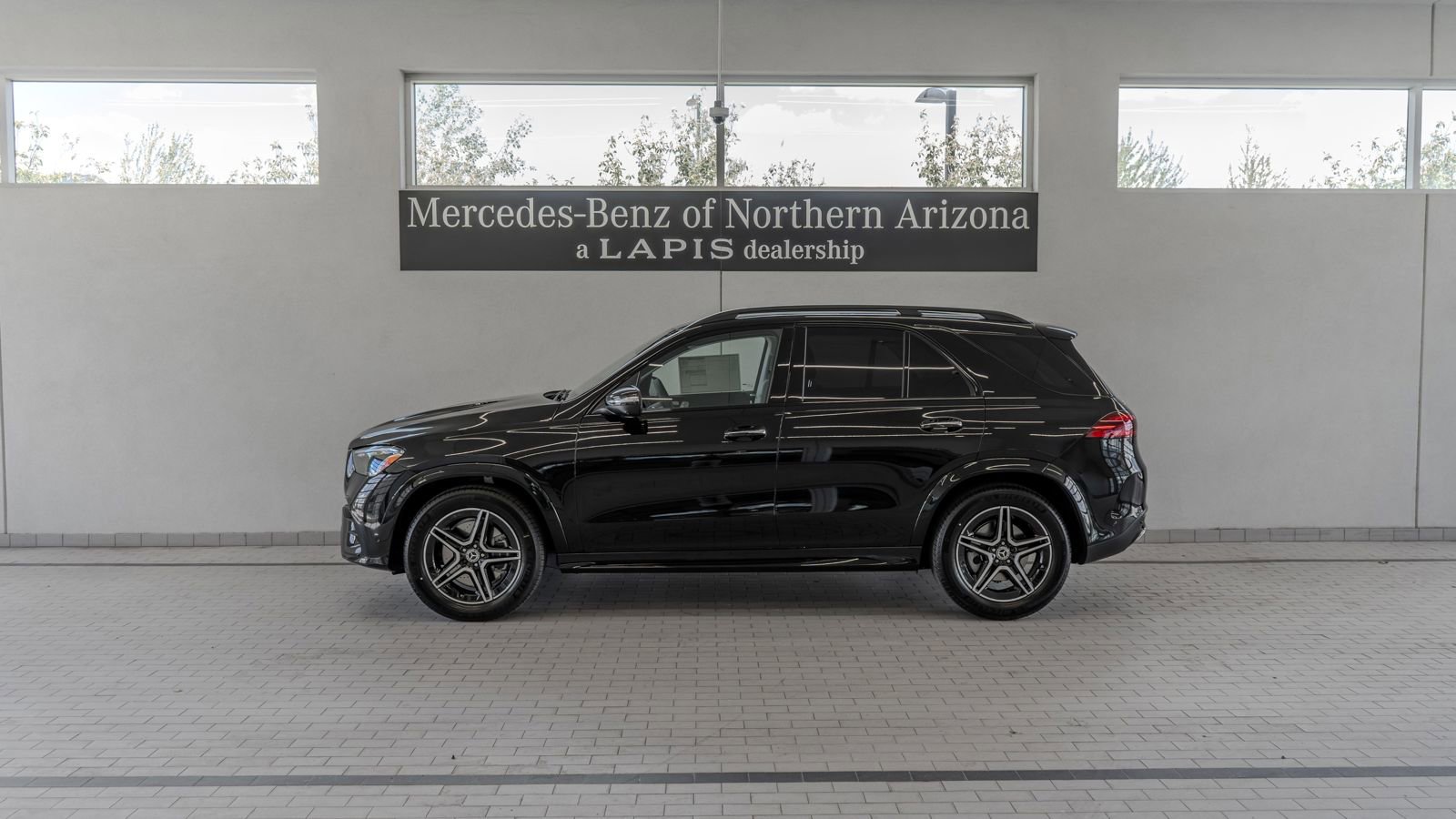 New 2026 Mercedes-Benz GLE 450 4MATIC image 2