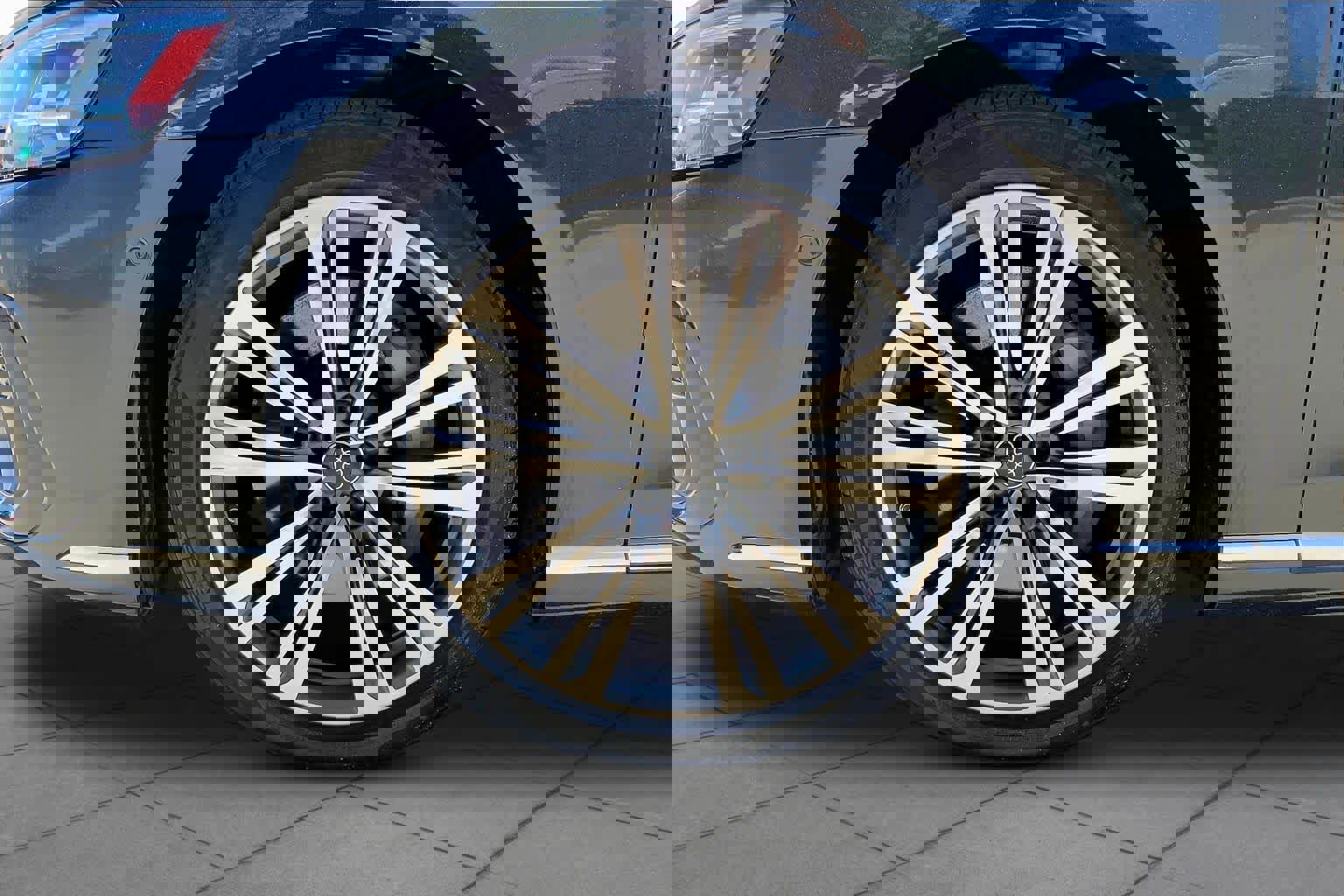 Used 2022 Audi A8 L 3.0T image 10