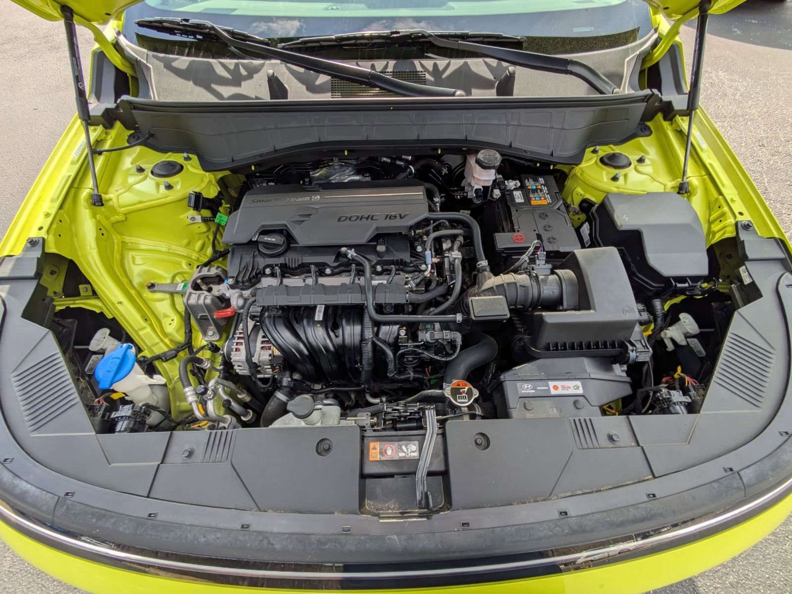 Used 2024 Hyundai Kona SE image 28