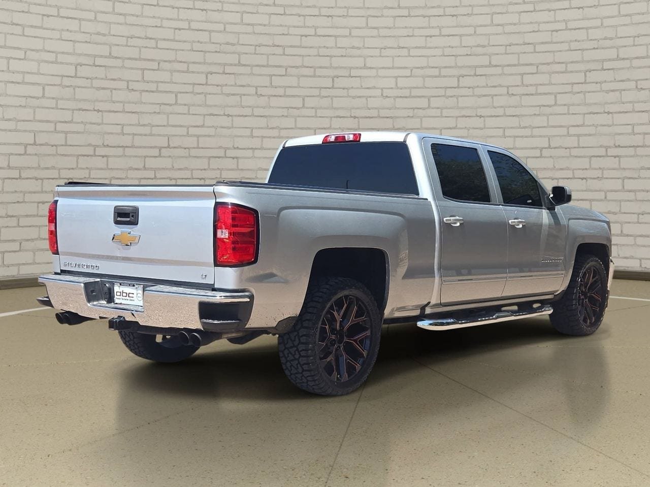 Used 2018 Chevrolet Silverado 1500 LT w/ Trailering Package RWD image 5