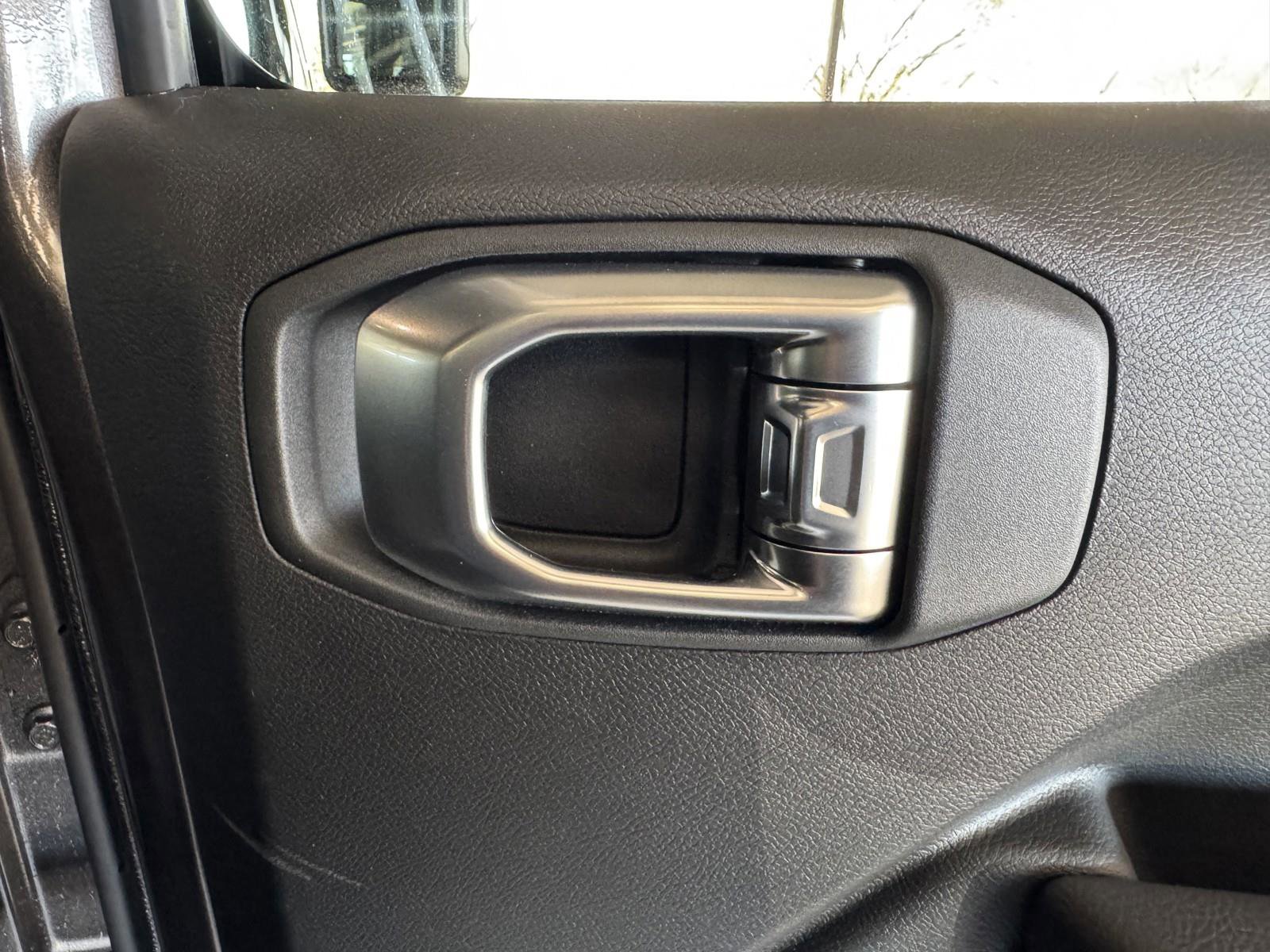 New 2026 Jeep Gladiator Sport image 30