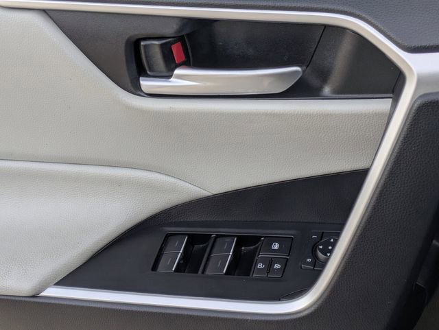 Used 2023 Toyota RAV4 XLE image 24