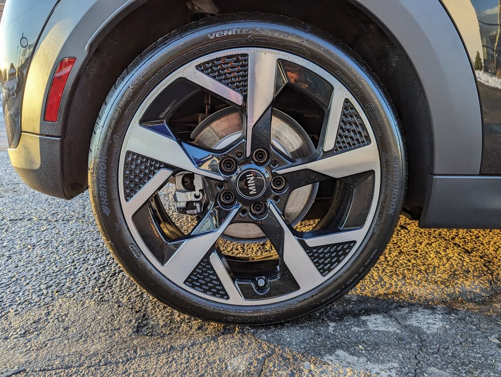 Used 2025 MINI Cooper S FWD image 43