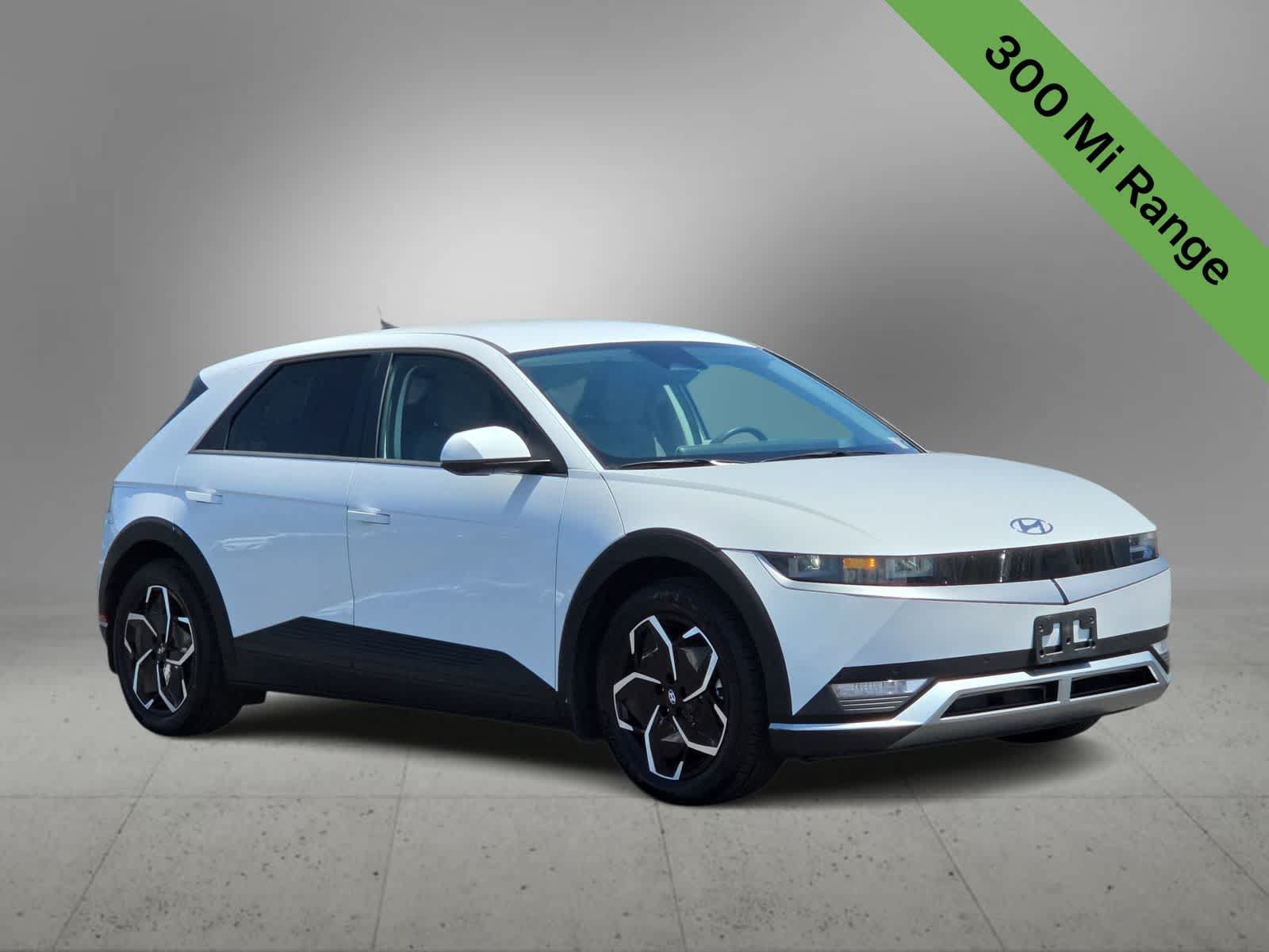 Used 2024 Hyundai Ioniq 5 SEL RWD image 2