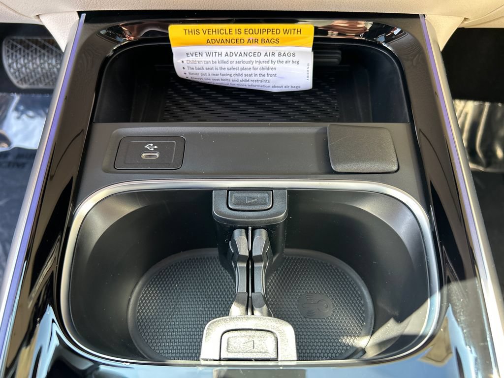 New 2026 Mercedes-Benz GLB 250 4MATIC image 21