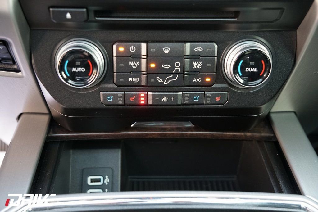 Used 2017 Ford F350 Platinum w/ Platinum Ultimate Package image 32