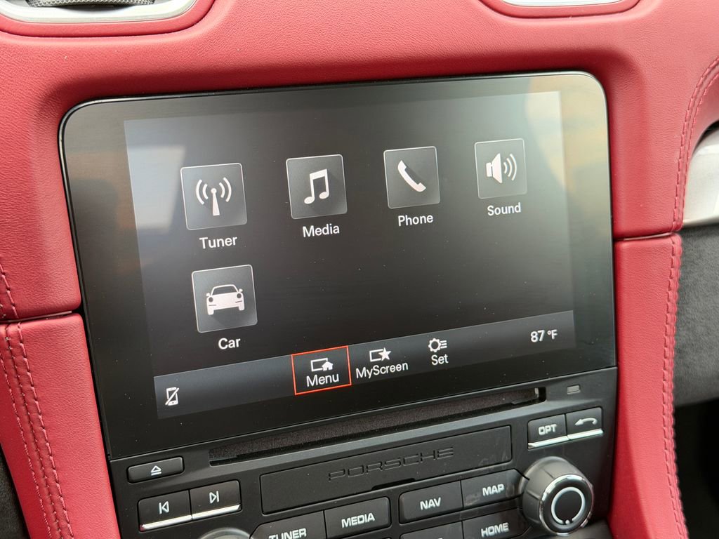 Used 2021 Porsche 718 Boxster Spyder RWD image 26