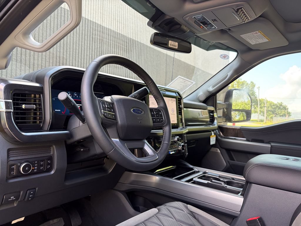 New 2026 Ford F250 Lariat w/ Black Appearance Package AWD/4WD image 10
