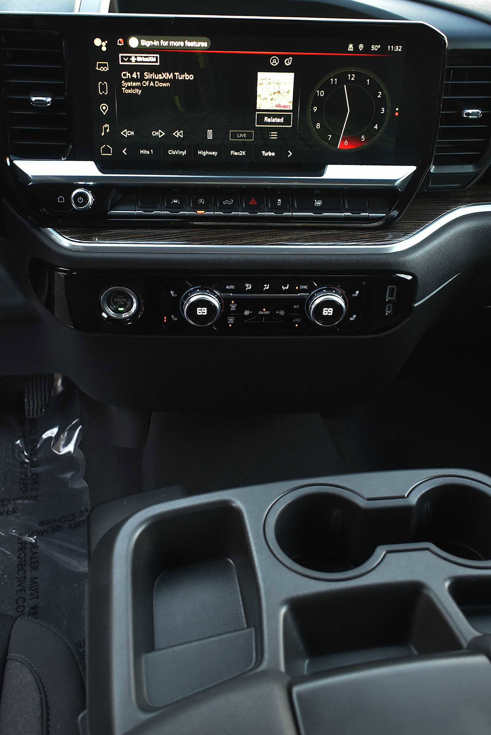 Used 2023 GMC Sierra 1500 Elevation image 14