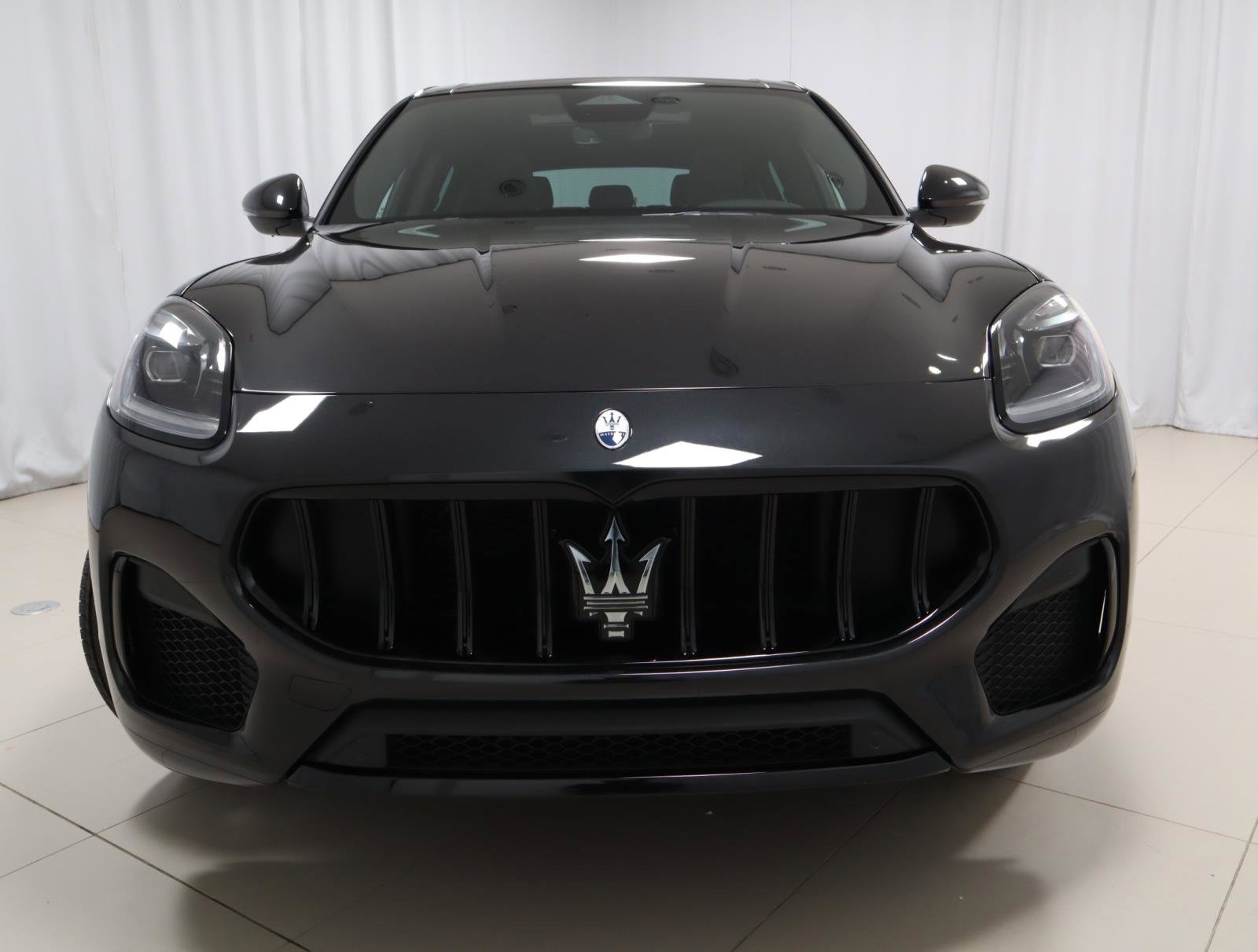 New 2025 Maserati Grecale Modena image 8