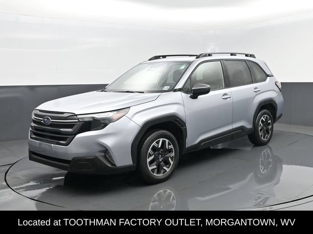 Used 2025 Subaru Forester Premium AWD/4WD image 2