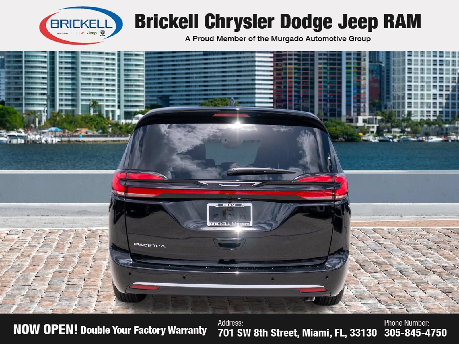 New 2027 Chrysler Pacifica Select FWD image 6