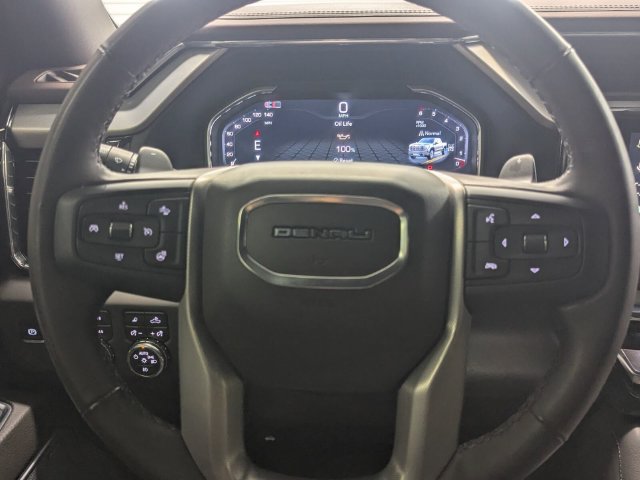 Used 2025 GMC Sierra 1500 Denali w/ Technology Package AWD/4WD image 16