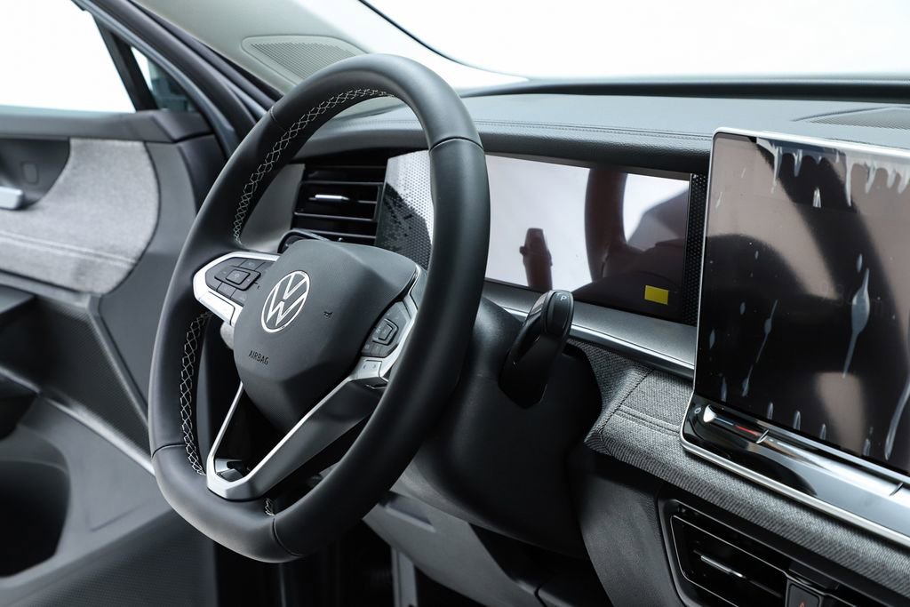 New 2026 Volkswagen Tiguan S image 34