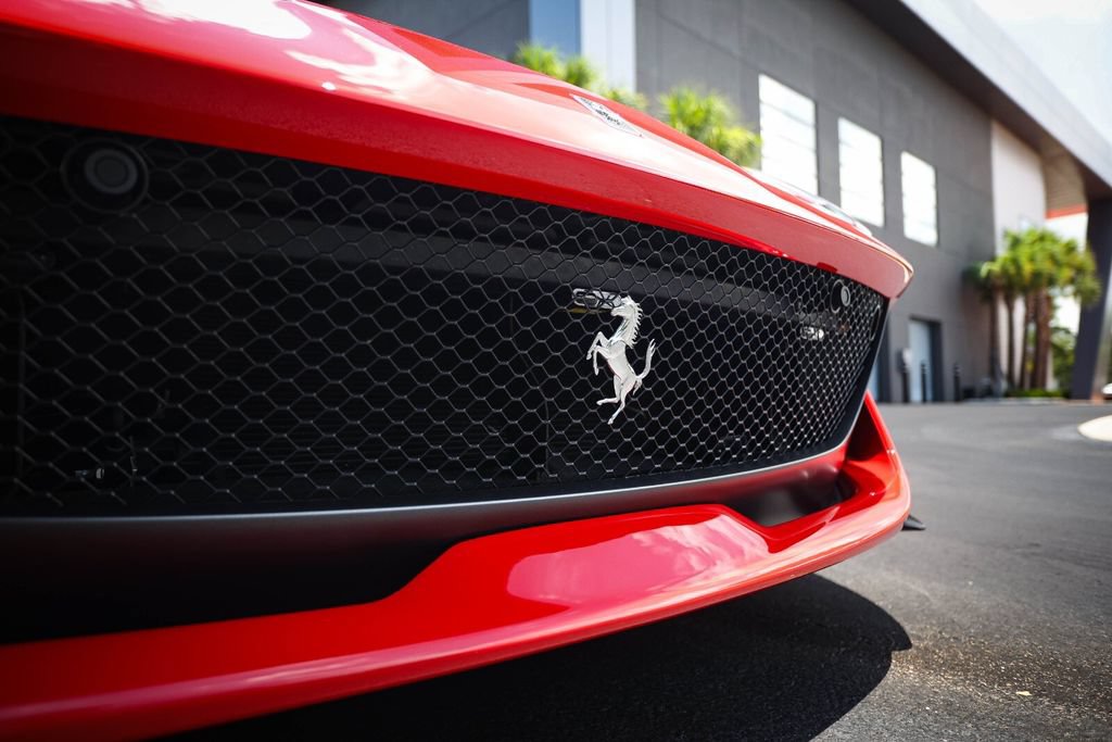 Certified 2022 Ferrari 812 GTS RWD image 13