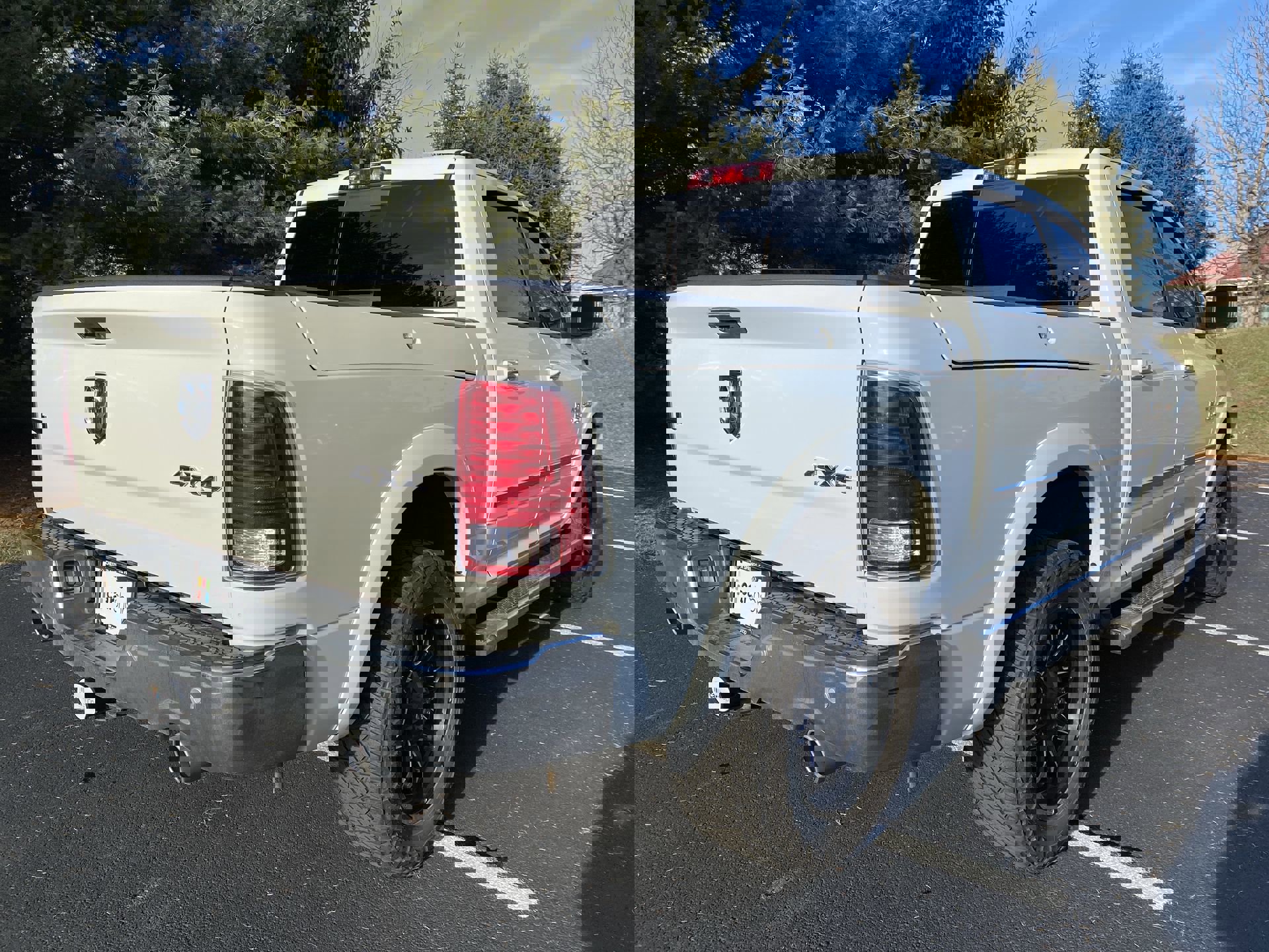 Used 2017 RAM 1500 Laramie w/ Protection Group AWD/4WD image 5