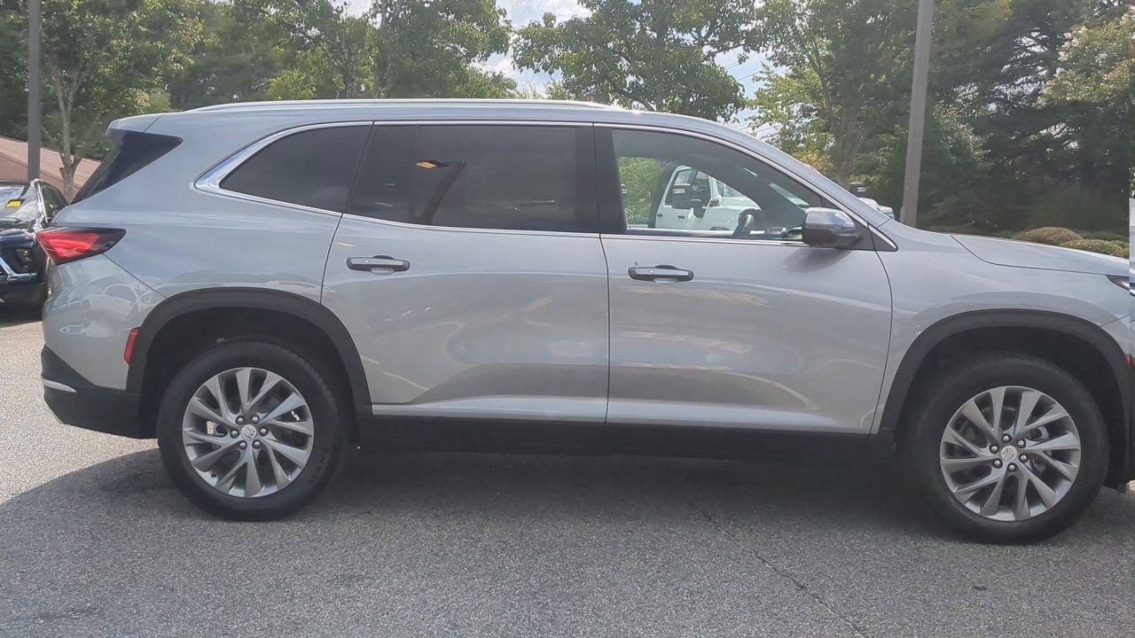 New 2026 Buick Enclave Preferred w/ Power Package image 9