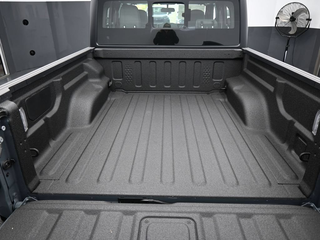 New 2026 Jeep Gladiator Sport AWD/4WD image 34