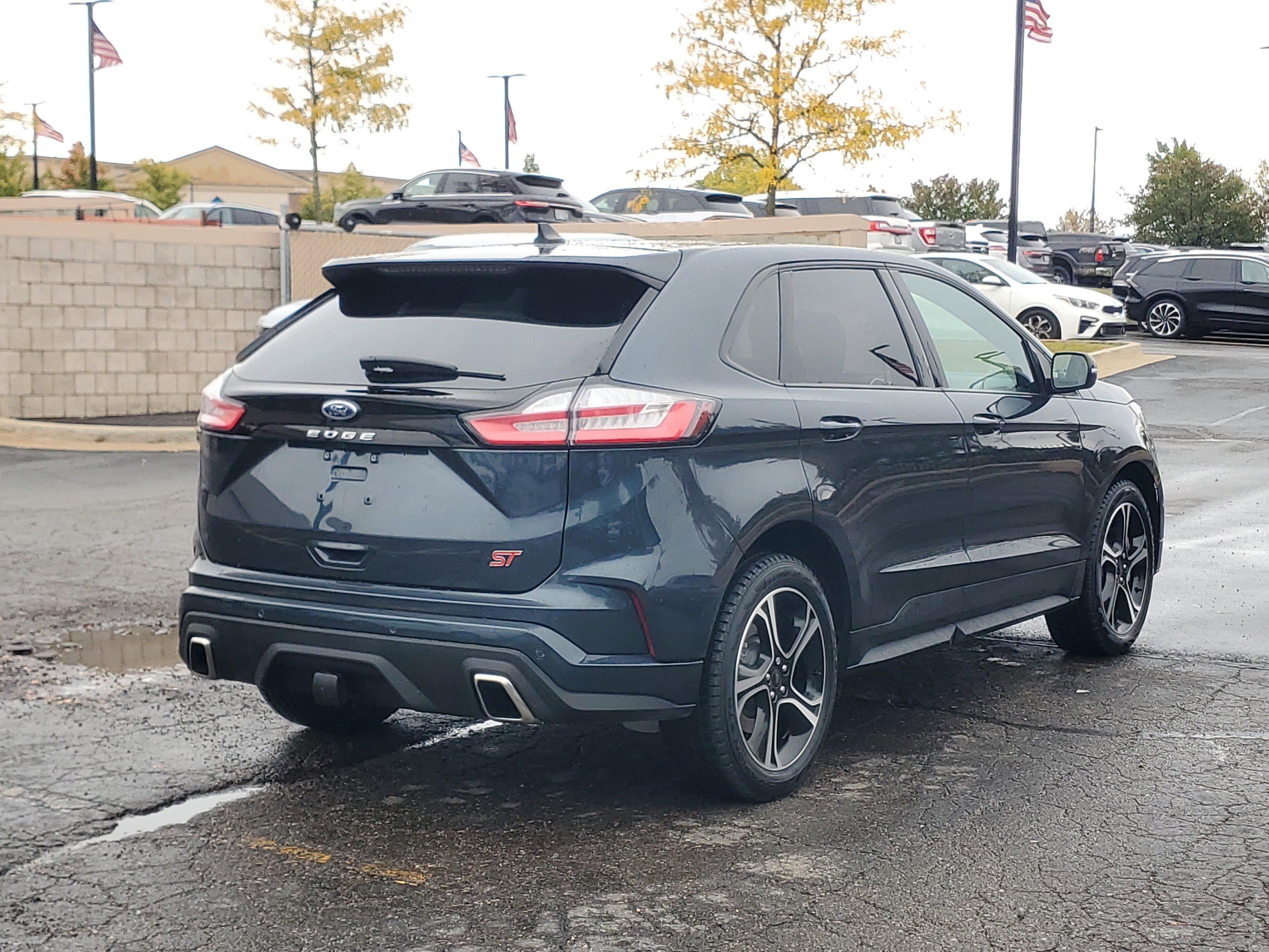 Used 2023 Ford Edge ST image 6