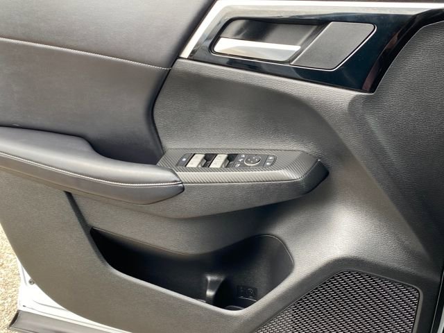Used 2023 Mitsubishi Outlander SE image 14