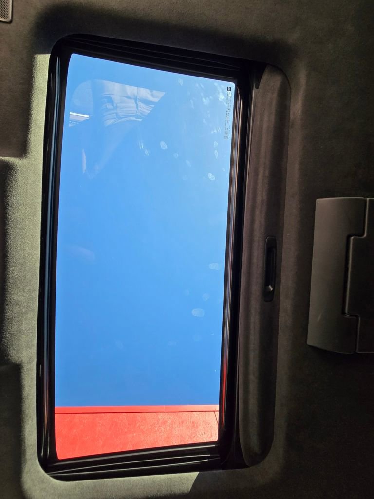 Used 2019 Cadillac Escalade ESV Platinum image 38