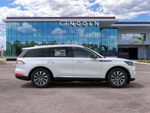 New 2027 Lincoln Aviator 2WD image 5