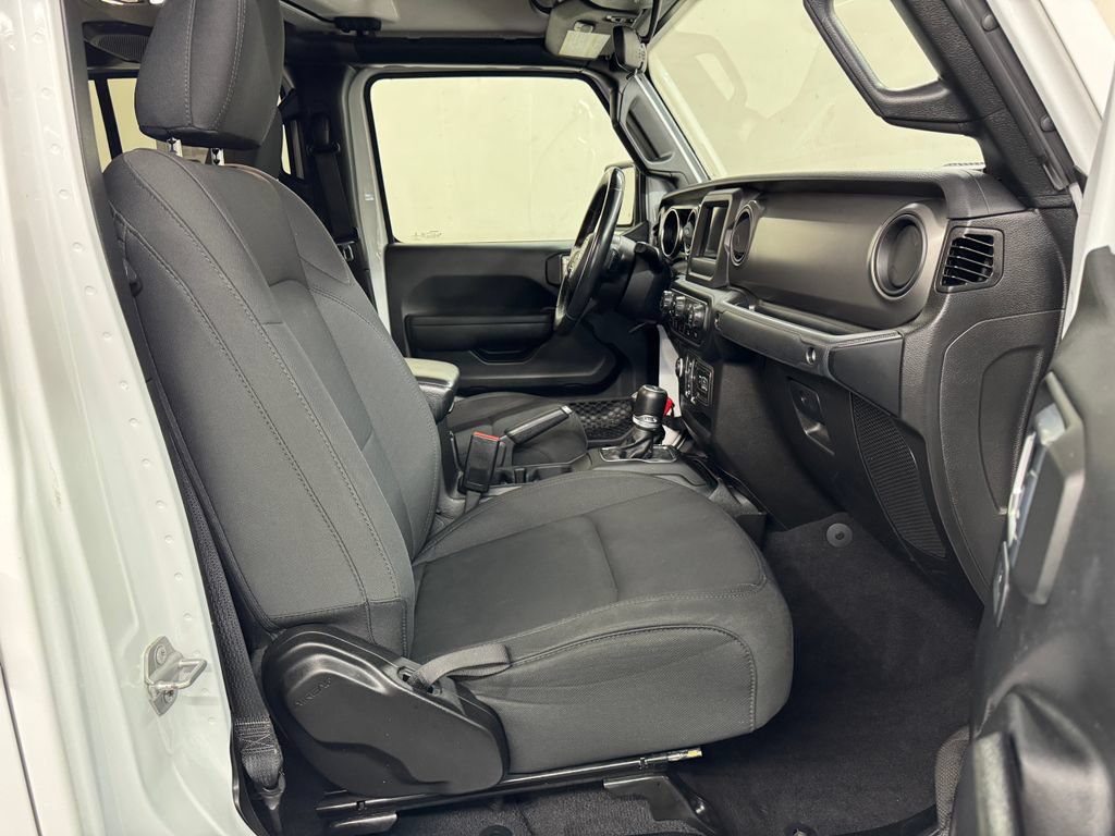 Used 2022 Jeep Gladiator Sport AWD/4WD image 27