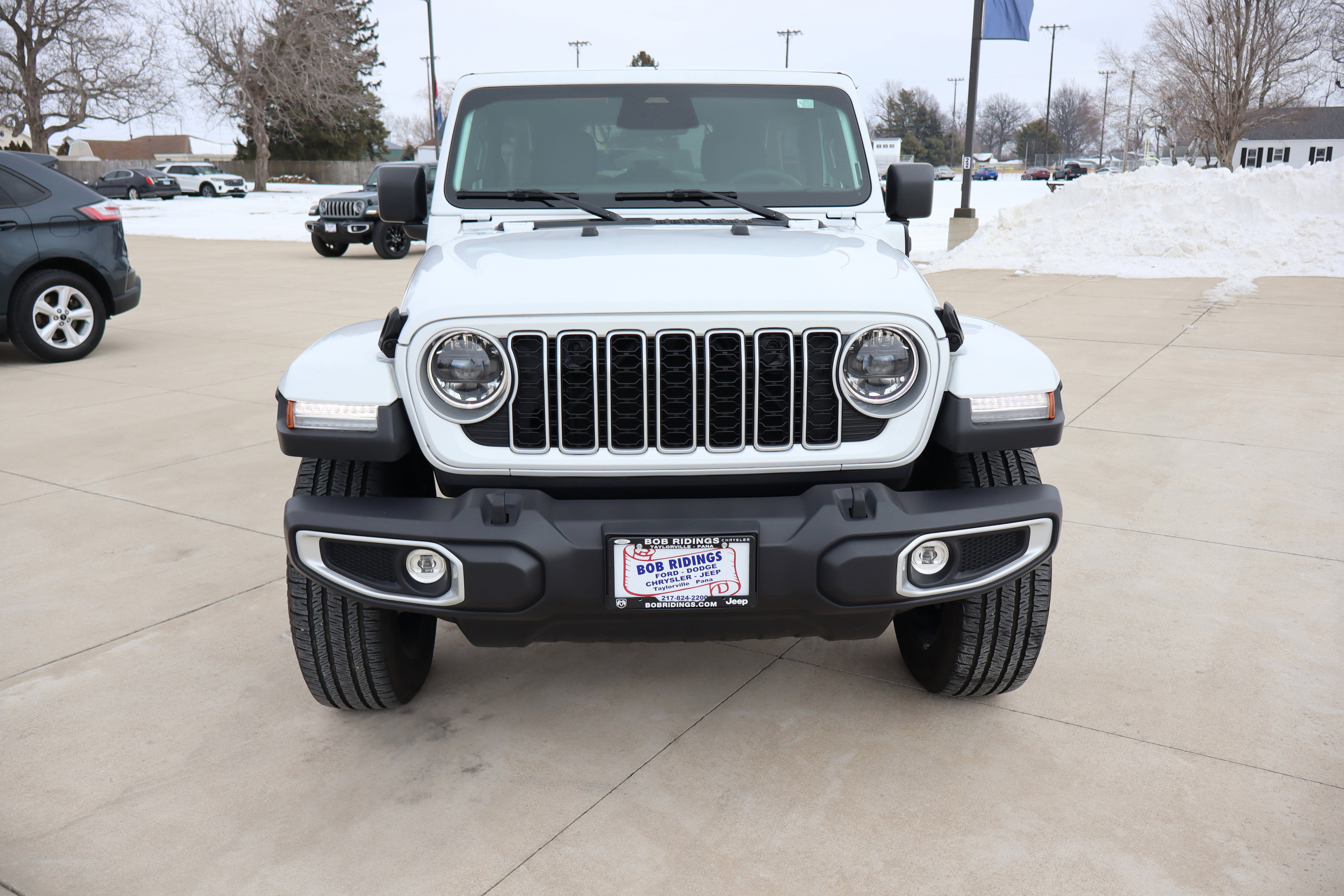Used 2025 Jeep Wrangler Sahara w/ Safety Group image 3