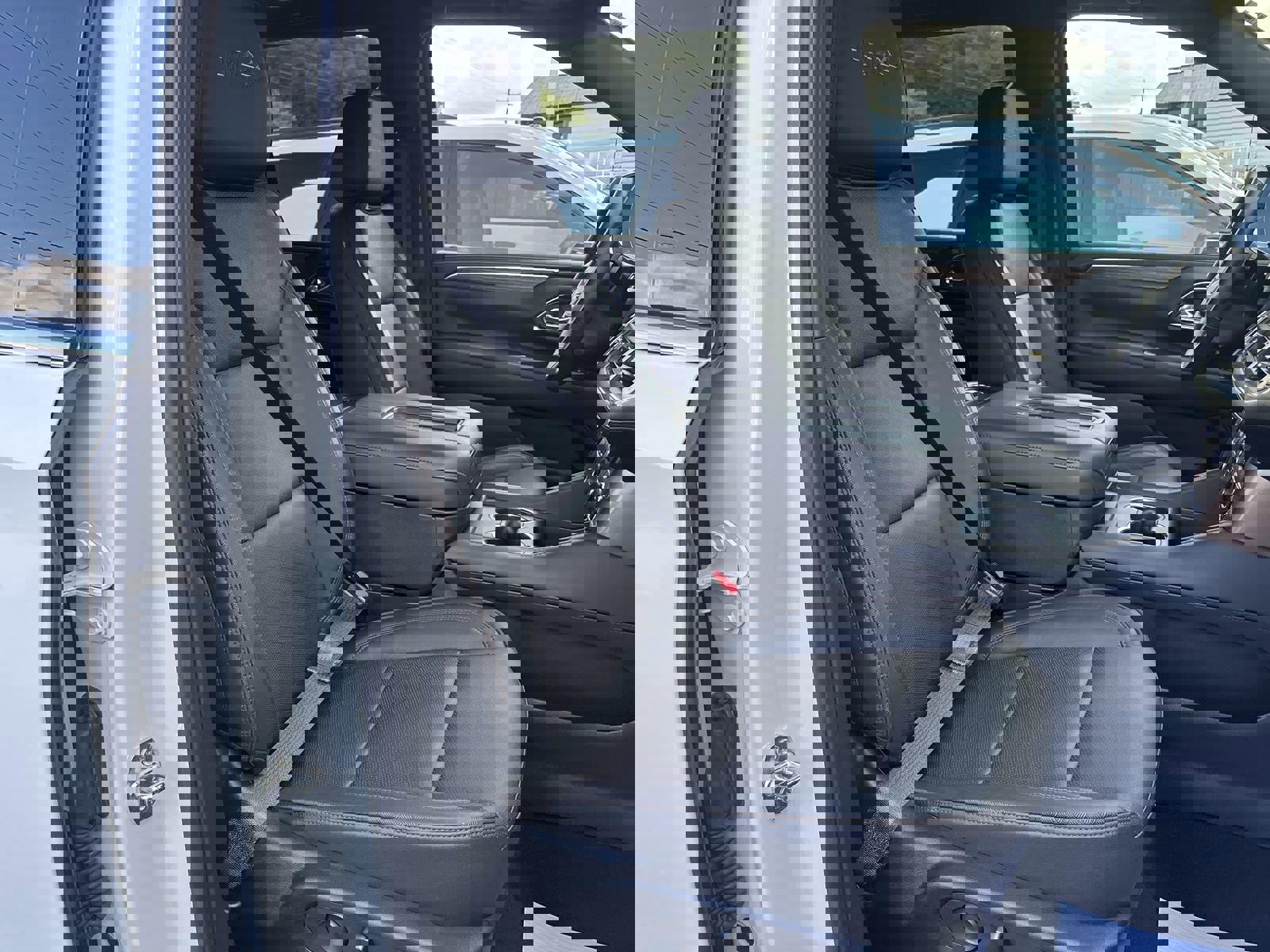 Certified 2024 Chevrolet Tahoe High Country image 28