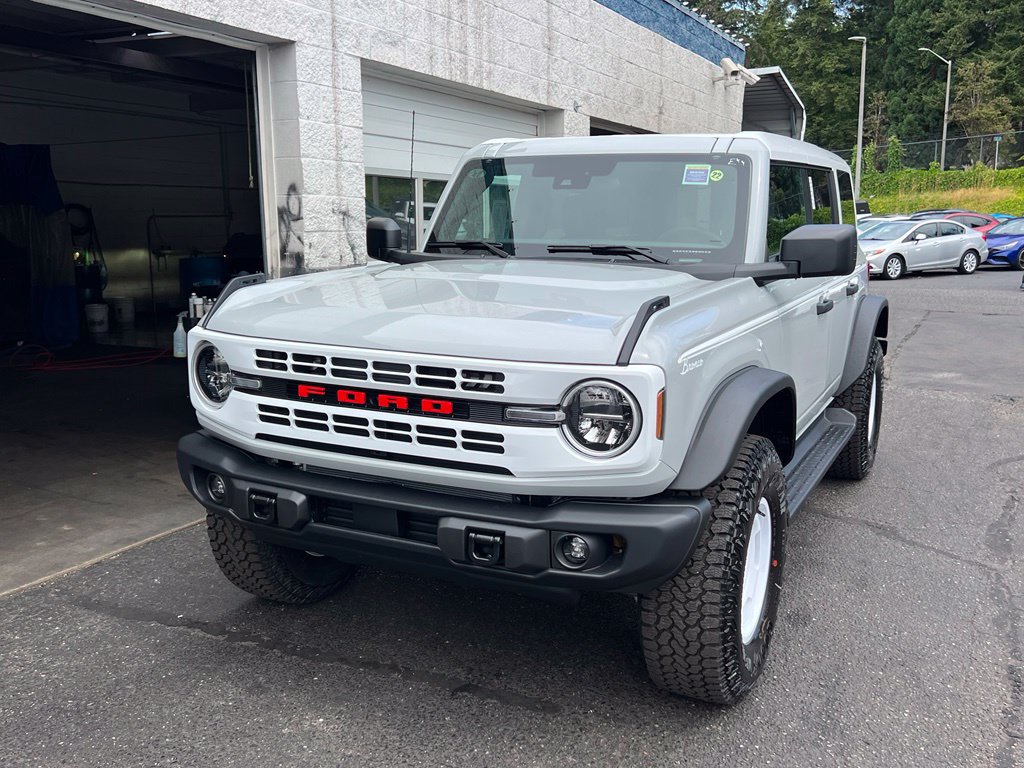 New 2026 Ford Bronco Heritage Edition AWD/4WD image 4