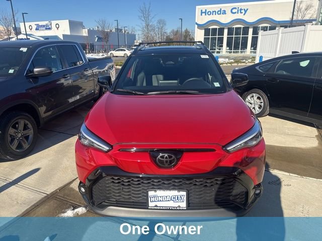 Used 2024 Toyota Corolla Cross XSE video 2