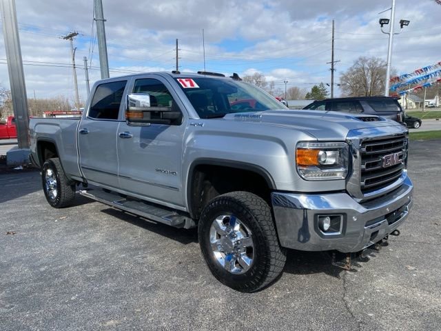Used 2017 GMC Sierra 2500 SLT w/ Duramax Plus Package image 7