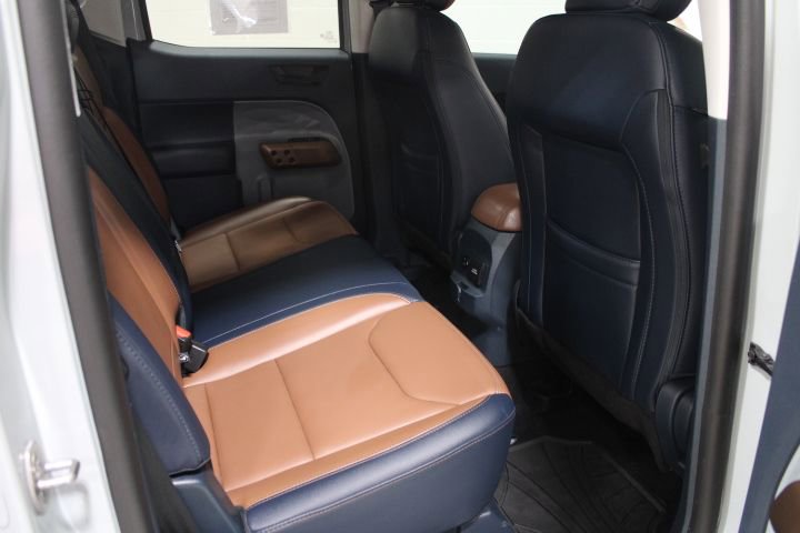 Used 2024 Ford Maverick Lariat w/ FX4 Off-Road Package image 30