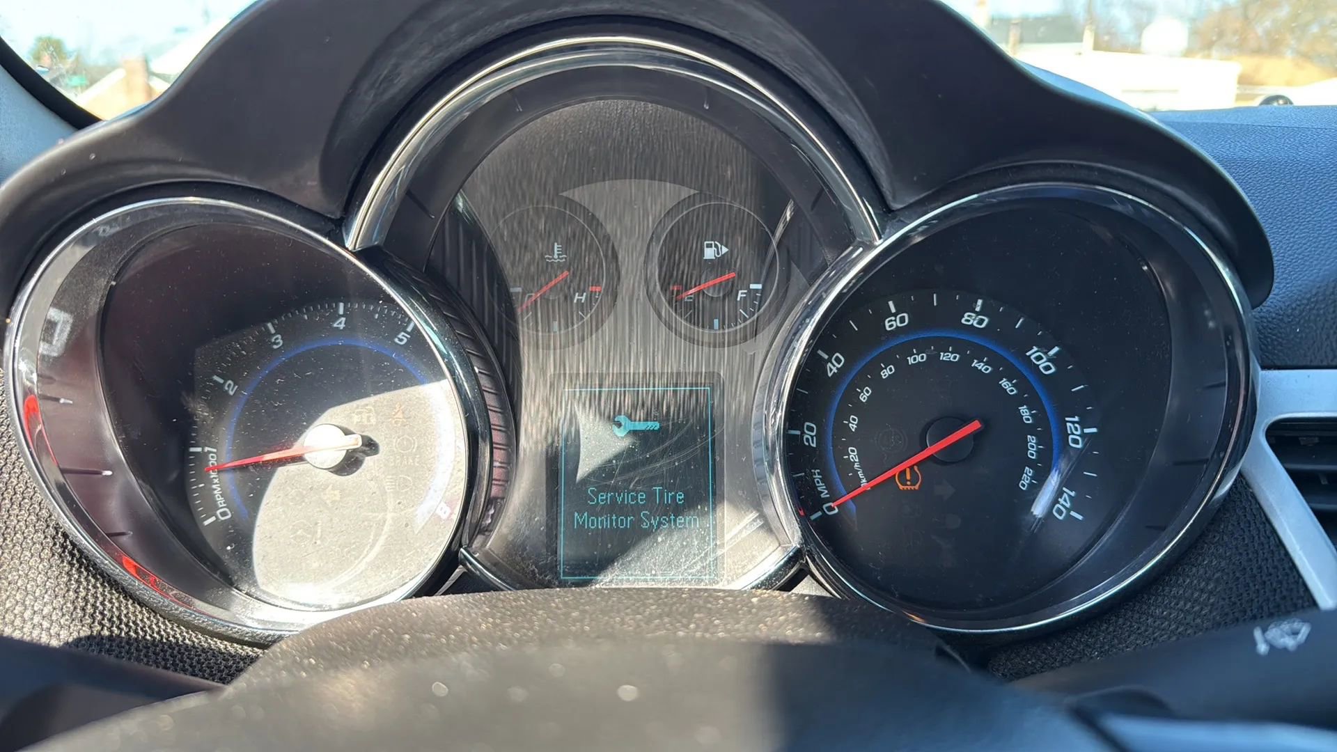 Used 2014 Chevrolet Cruze LT w/ RS Package image 18