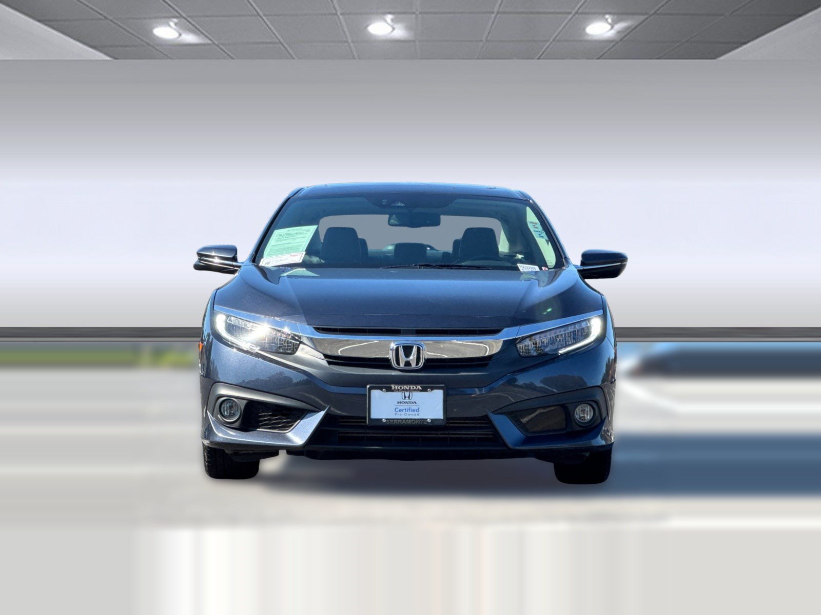 Used 2016 Honda Civic Touring image 5