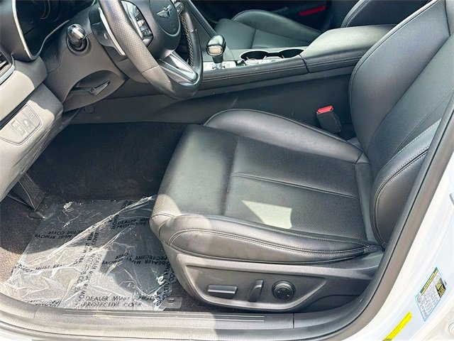 Used 2022 Genesis G70 2.0T image 19