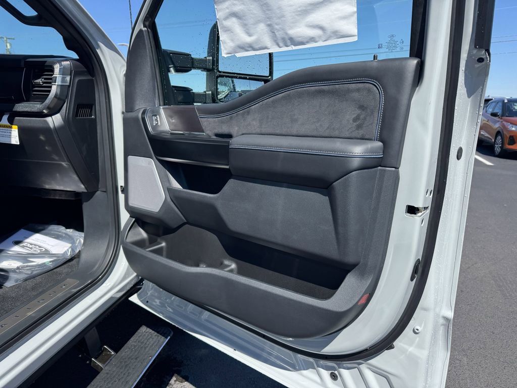 New 2026 Ford F350 Platinum image 11