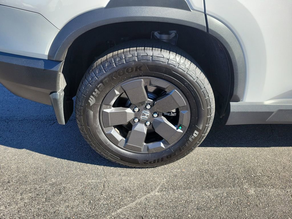 Certified 2026 Honda Passport RTL image 6