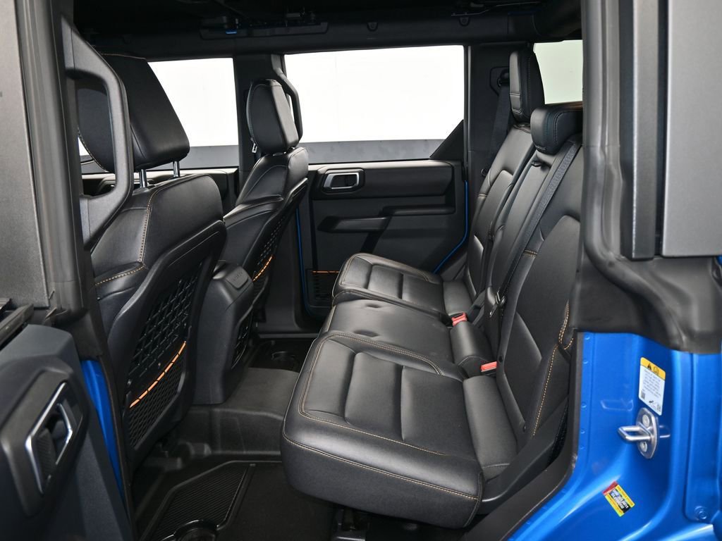 Used 2024 Ford Bronco Badlands image 33