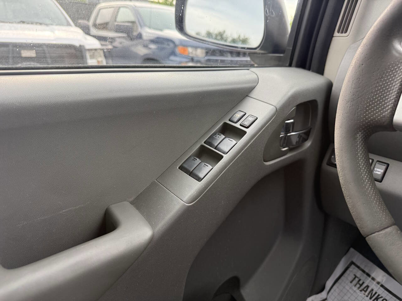 Used 2017 Nissan Frontier SV RWD image 26