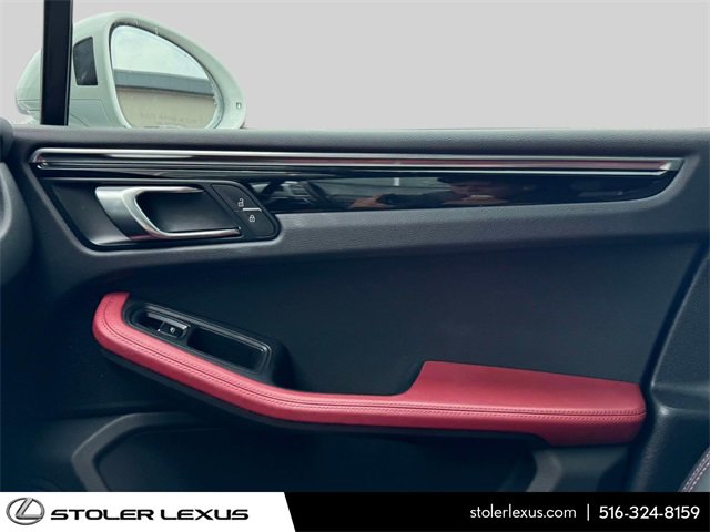 Used 2023 Porsche Macan S image 46