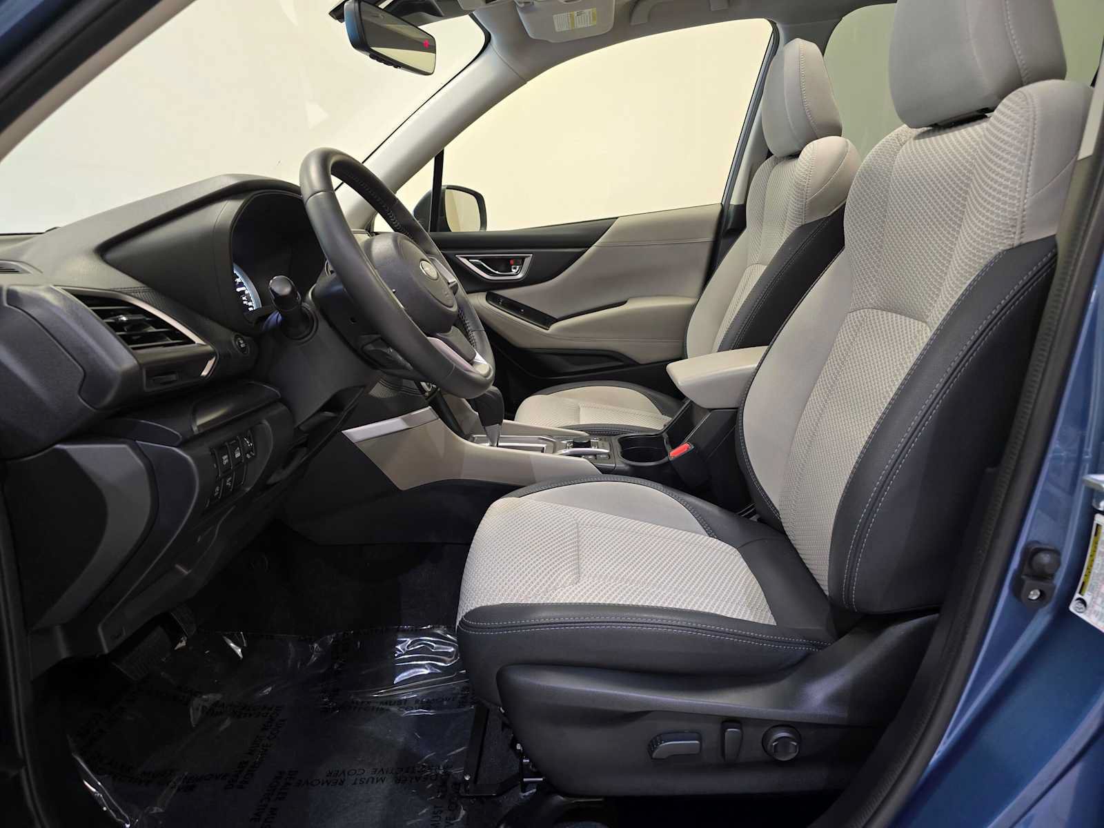 Used 2023 Subaru Forester Premium AWD/4WD image 22