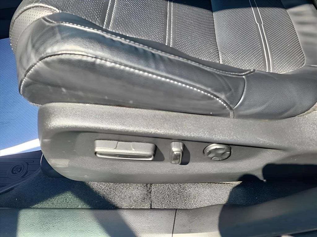 Used 2021 Honda CR-V EX-L image 15