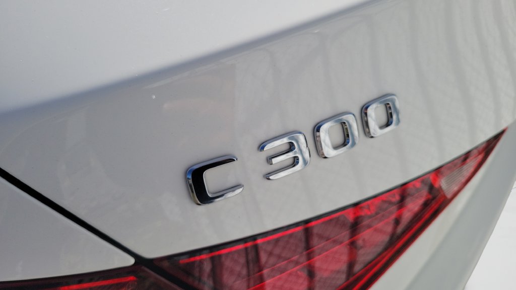 Used 2022 Mercedes-Benz C 300 Sedan image 7