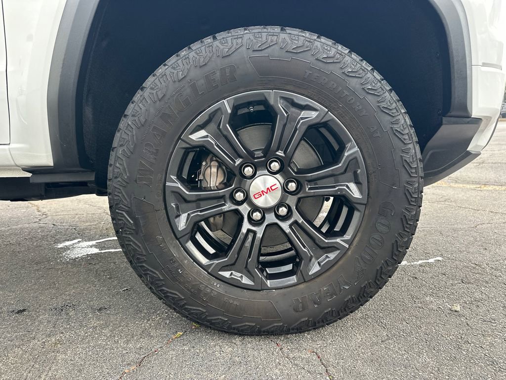 Used 2024 GMC Canyon Elevation w/ Trailering Package image 13
