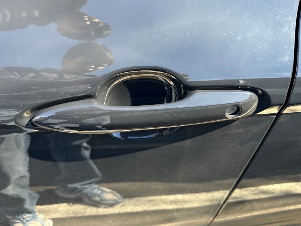 Used 2025 Toyota Camry LE image 15