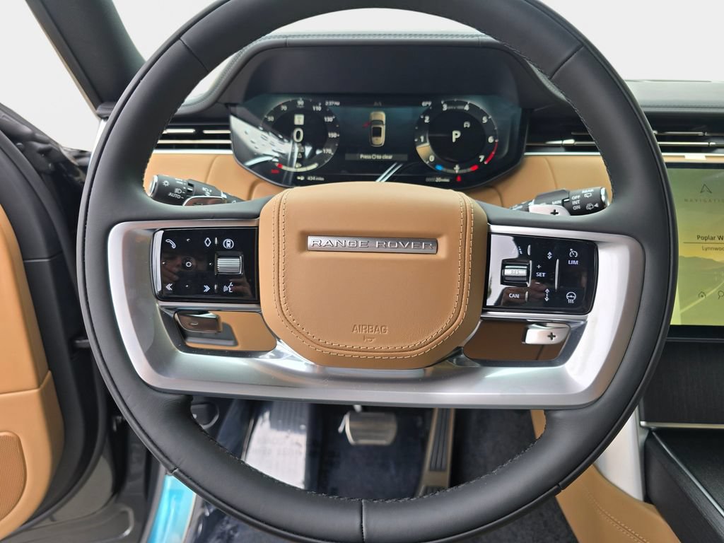 New 2026 Land Rover Range Rover Long Wheelbase SE AWD/4WD image 16