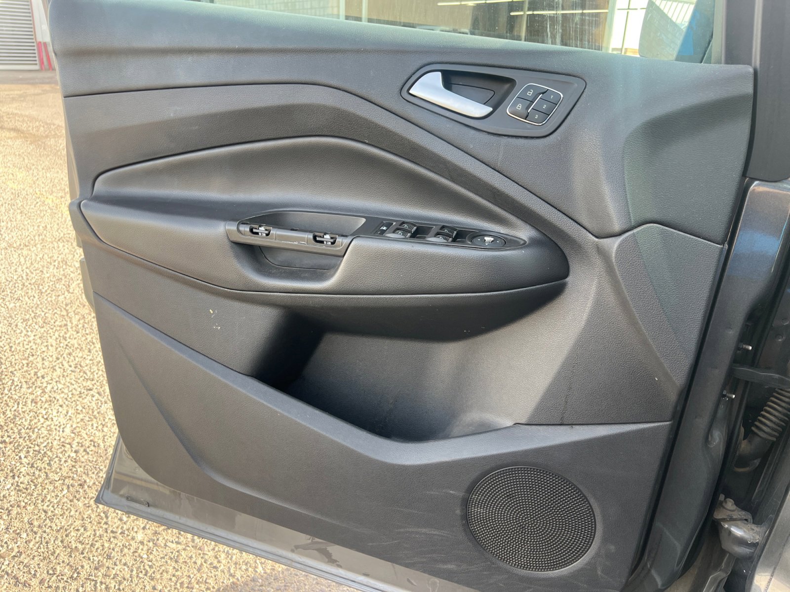 Used 2014 Ford Escape Titanium w/ Equipment Group 401A image 13