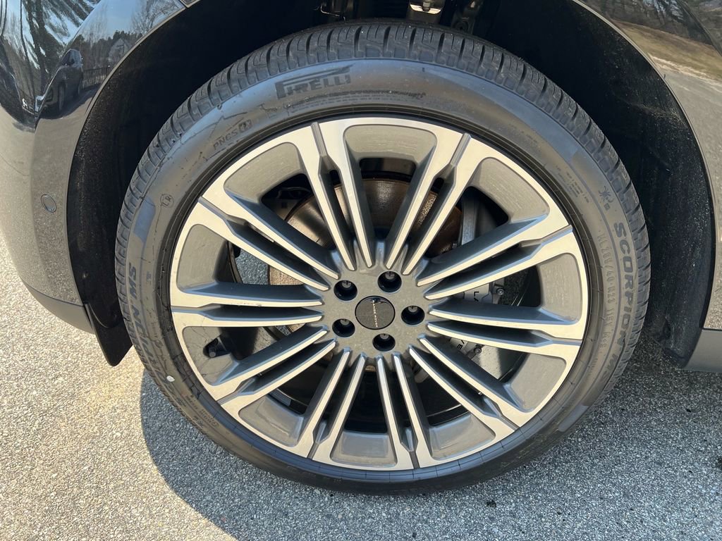 New 2026 Land Rover Range Rover Sport SE image 9